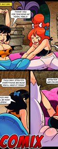 This way I'll be wide open - The Flintstoons - Stretching the pussy in the yoga class by welcomix